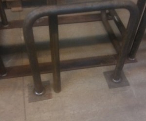 Barierki zabezpieczające - stojaki na rowery