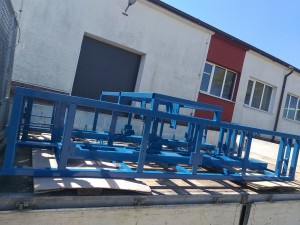 Konstrukcja pod maszynę do produkcji rynny ciągnionej malowana proszkowo